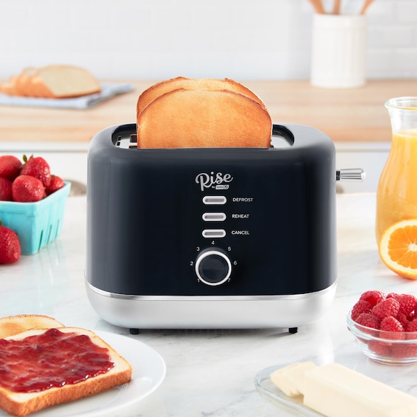 Rise By Dash Plastic Black 2 slot Toaster 7.4 in. H X 7.2 in. W X 11.1 in. D - RTT200GBBK06