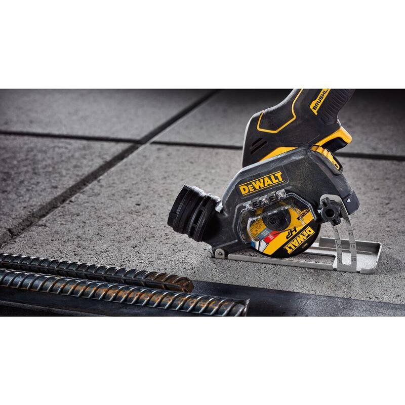 Herramienta cortadora inalámbrica DEWALT 20V XR de 3 pulgadas y kit de inicio de batería compacta 20V MAX POWERSTACK - DCS438BW034C