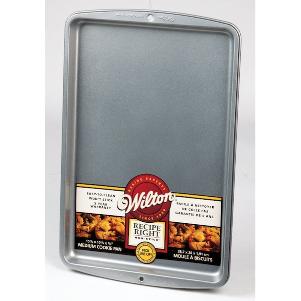 Wilton COOKE PAN 15-1/4X10-1/4"" - 2105-967