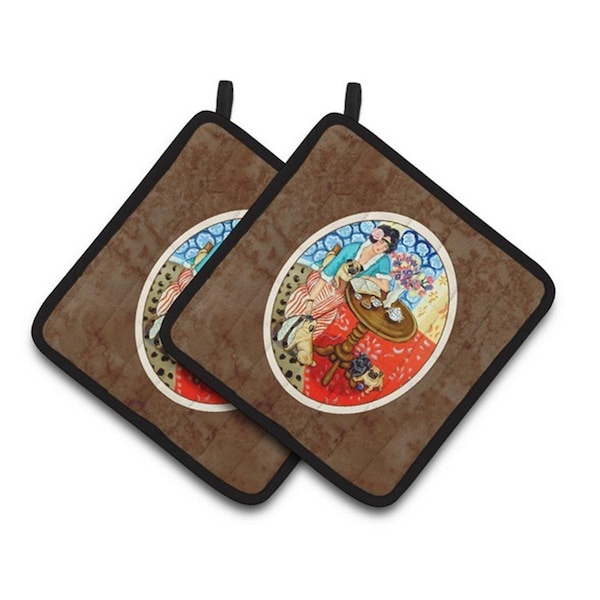 Carolines Treasures Lady with Her Pug Pair of Pot Holders, 7.5 x 3 x 7.5 in. - 7259PTHD