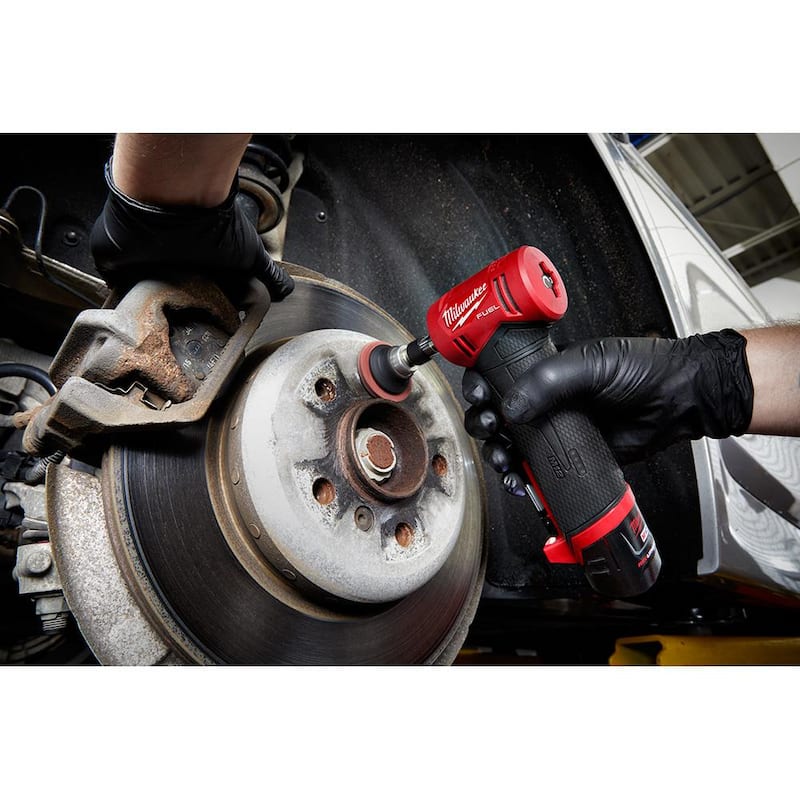 Rectificadora angular Milwaukee M12 FUEL de 12V con batería de iones de litio sin escobillas de 1/4 pulgadas y paquete de batería CP de alto rendimiento de 2.5 Ah - 2485-20-48-11-2425.