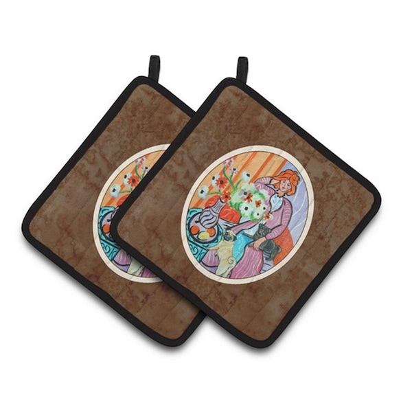 Carolines Treasures Lady with Her Pug Pair of Pot Holders, 7.5 x 3 x 7.5 in. - 7266PTHD