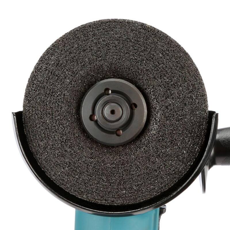 Amoladora angular ligera Makita de 6 amperes con cable de 4 pulgadas, rueda de rectificado, protector de rueda, mango lateral y estuche resistente - GA4030K
