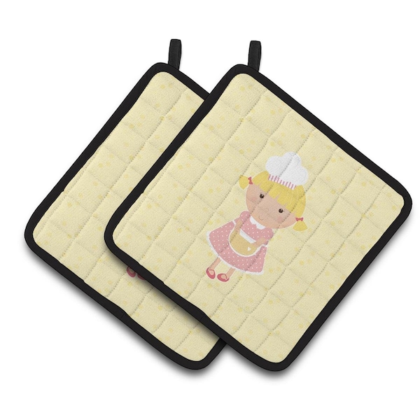 Carolines Treasures Blonde Baker on Yellow Pair of Pot Holders - BB7294PTHD