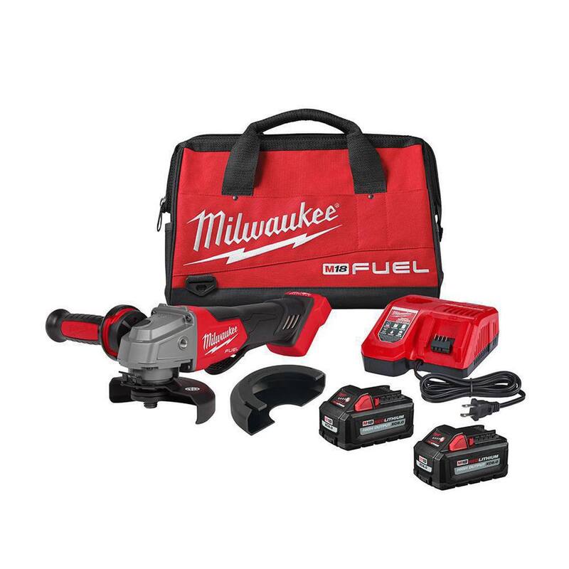 Milwaukee M18 FUEL 18V Lithium-Ion Inalámbrico sin escobillas 4-1/2 in./5 in. Amoladora, Kit con interruptor de paleta y dos baterías de 6.0 Ah - 2880-22