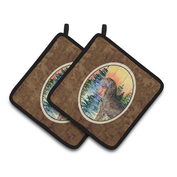 Carolines Treasures Irish Wolfhound Pair of Pot Holders, 7.5 x 3 x 7.5 in. - SS8205PTHD