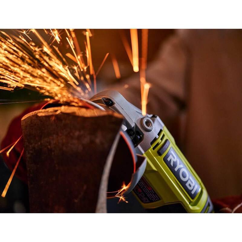 RYOBI ONE+ 18V Amoladora Angular Inalámbrica de 4-1/2 pulgadas con Batería de 4.0 Ah y Cargador - PCL445K1