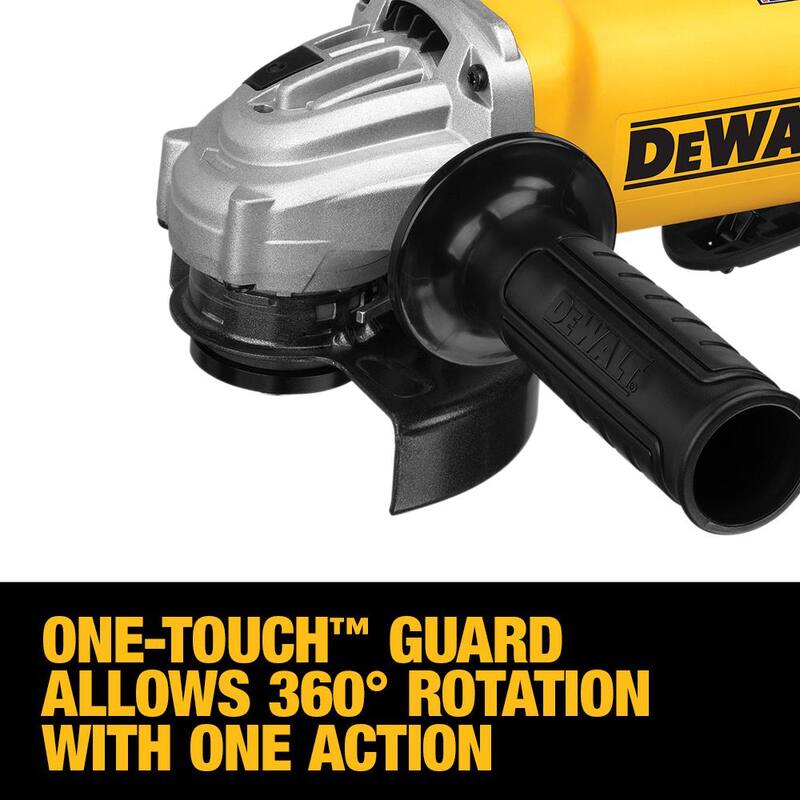 Esmeriladora angular pequeña de 4.5 pulgadas con cable DEWALT de 120V y 11 amperes - DWE402