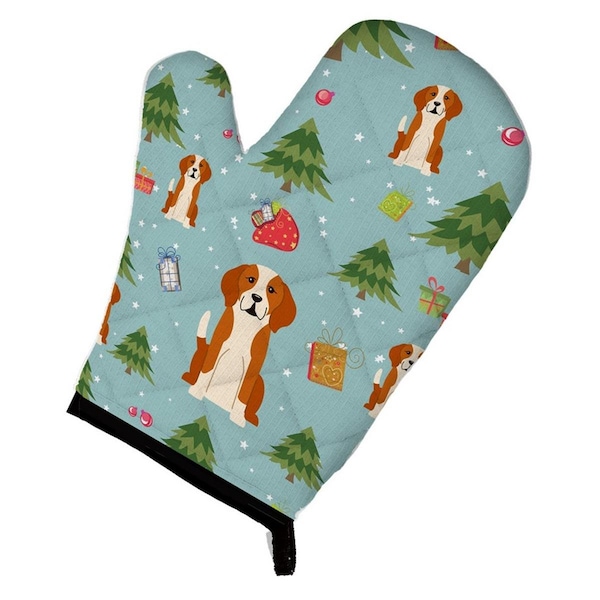 Carolines Treasures Christmas English Foxhound Oven Mitt - BB4770OVMT