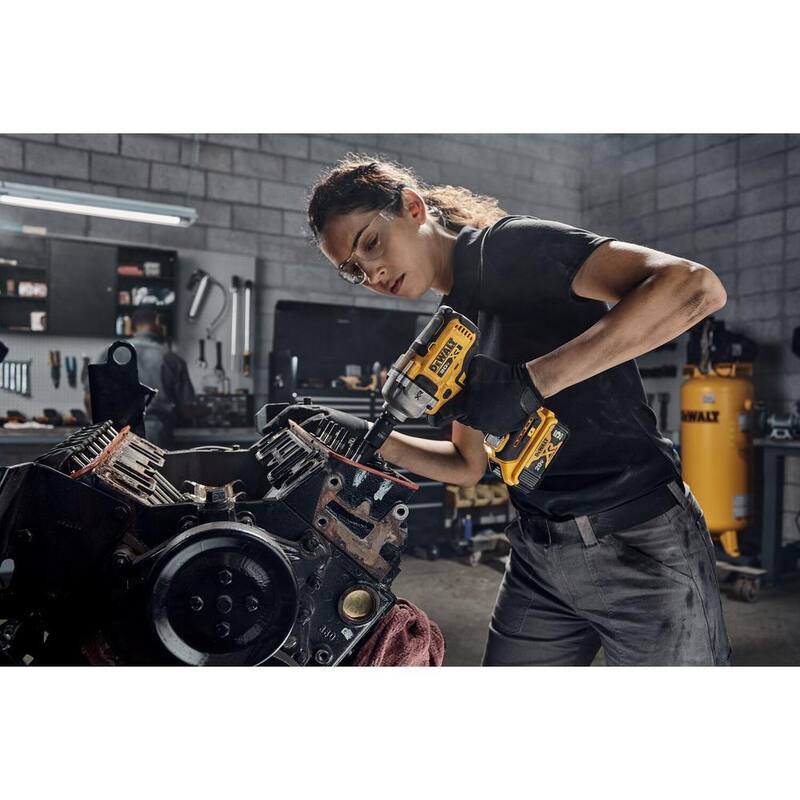 DEWALT 20V MAX XR Llave de Impacto Inalámbrica de 1/2 pulgadas (Herramienta Únicamente) - DCF891B