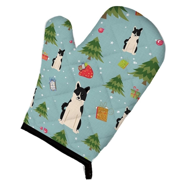 Carolines Treasures Christmas Russo-European Laika Spitz Oven Mitt - BB4689OVMT
