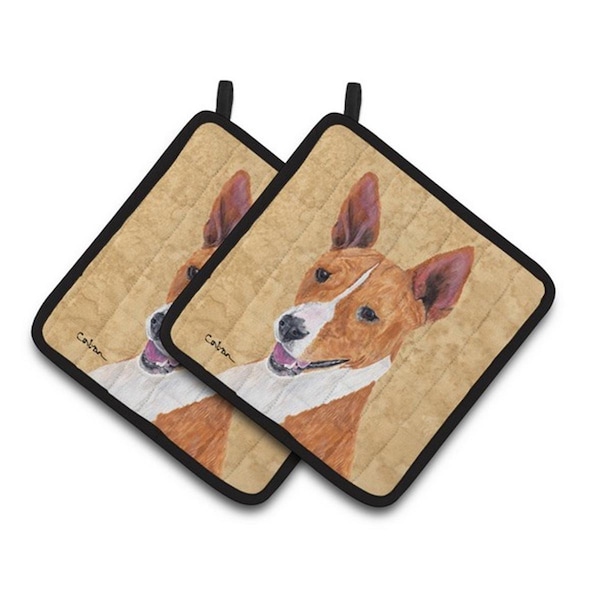 Carolines Treasures Basenji Wipe Your Paws Pair of Pot Holders, 7.5 x 3 x 7.5 in. - SC9124PTHD