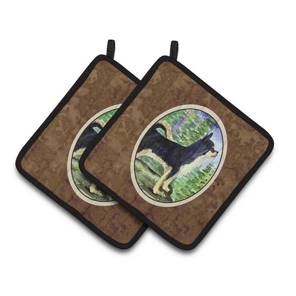 Carolines Treasures Chihuahua Pair of Pot Holders, 7.5 x 3 x 7.5 in. - SS8230PTHD