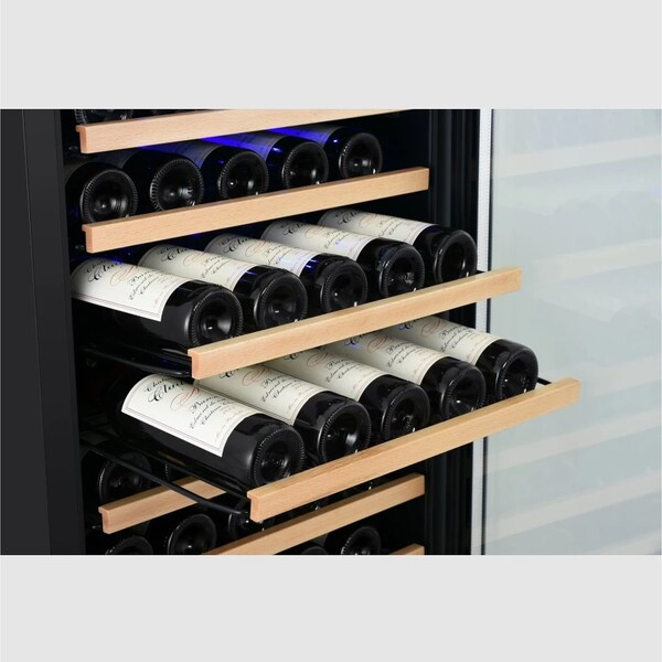 Edgestar 24 Inch Wide BuiltIn or Free Standing Single Zone Wine Cooler with Even Cooling Technology - CWR1662SZ