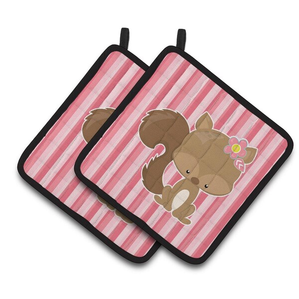 Carolines Treasures Squirrel With Flowers Pair of Pot Holders - BB7094PTHD
