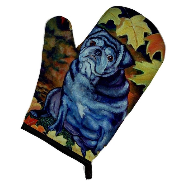 Carolines Treasures Old Black Pug in Fall Leaves Oven Mitt - 7159OVMT