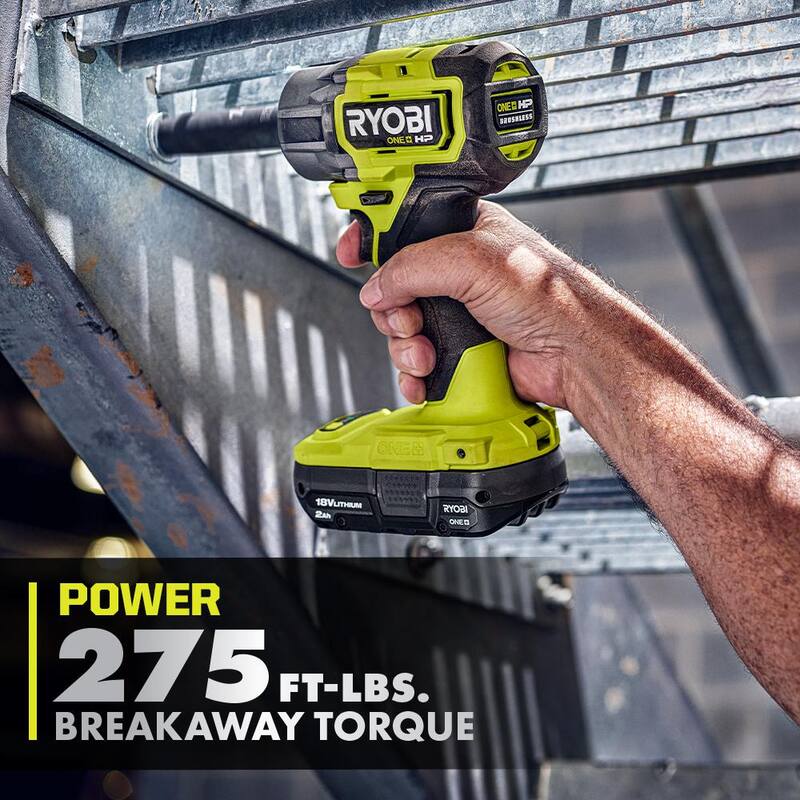 Llave de impacto RYOBI ONE+ HP 18V sin escobillas inalámbrica compacta de 1/2 pulgada con 4 modos y batería de alto rendimiento de 4.0 Ah - PSBIW25B-PBP004