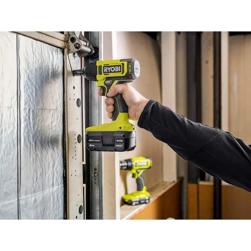 Llave de impacto inalámbrica RYOBI ONE+ de 18V, 3/8 de pulgada (solo herramienta) - PCL250B