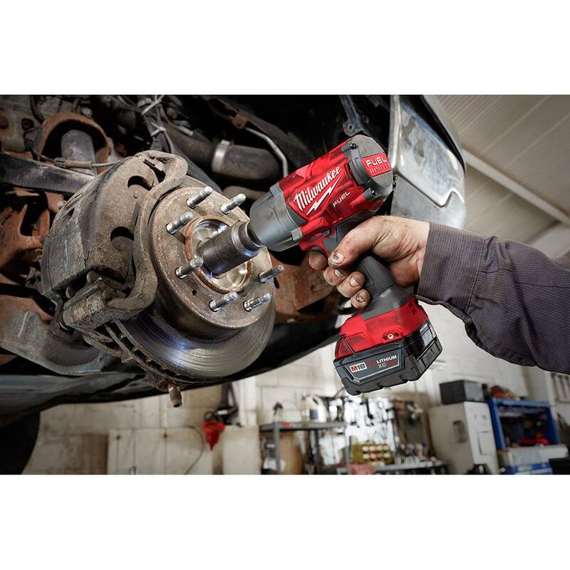 Milwaukee M18 FUEL 18V Llave de Impacto de Alto Torque sin Escobillas Inalámbrica de Iones de Litio de 1/2 in con Kit de Retención de Pasador, Baterías Resistentes - 2766-22R