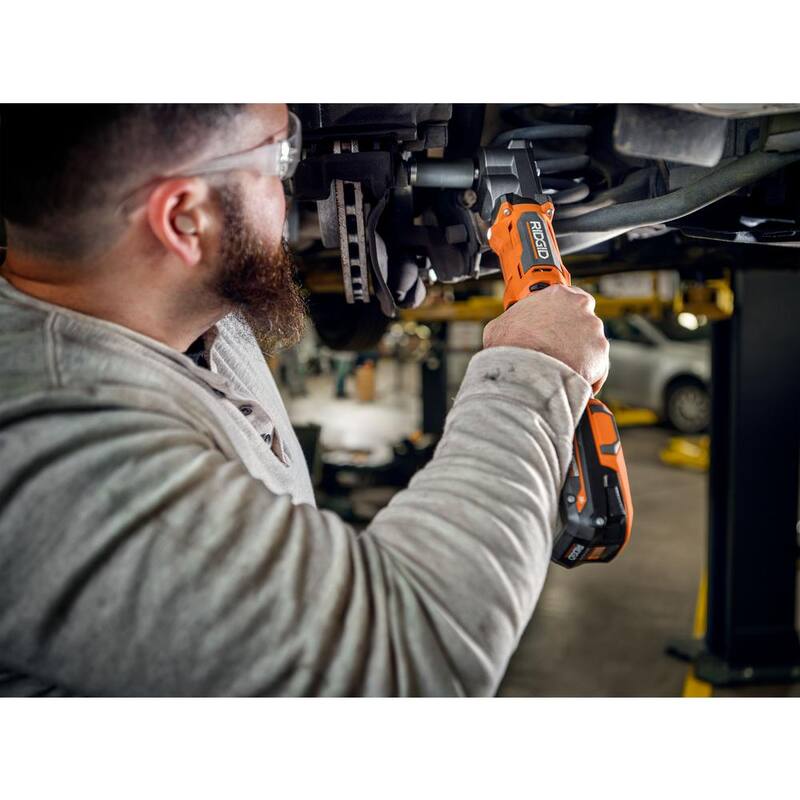 Llave de impacto angular derecha RIDGID 18V SubCompact Brushless de 1/2 pulgadas (herramienta solamente) - R8721B