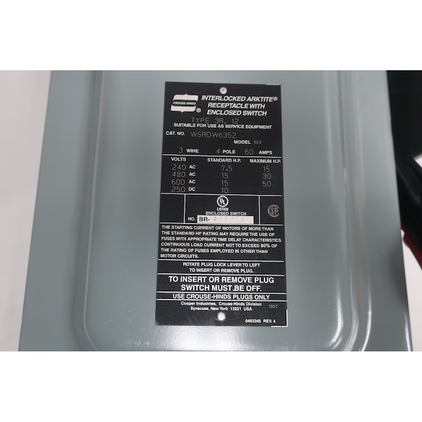 Receptáculo entrelazado Crouse Hinds Arktite de 3P 60A Amp 600V-AC 250V-DC con interruptor de desconexión fusible - WSRDW6352.