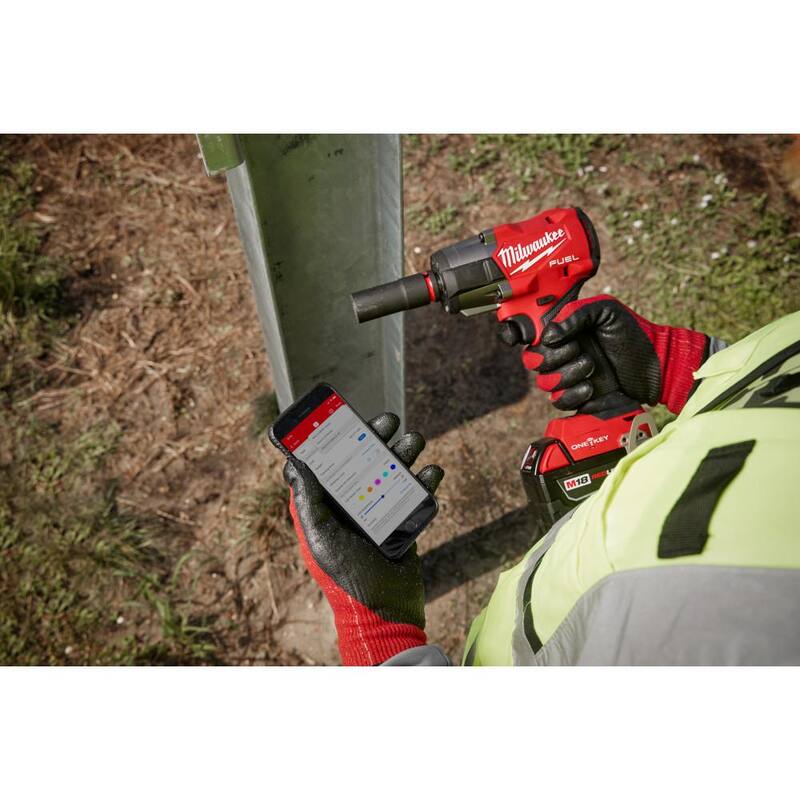 Llave de impacto inalámbrica Milwaukee M18 FUEL de 18 voltios con tecnología de iones de litio sin escobillas de 1/2 pulgadas con control de torque medio (solo la herramienta) - 3062-20