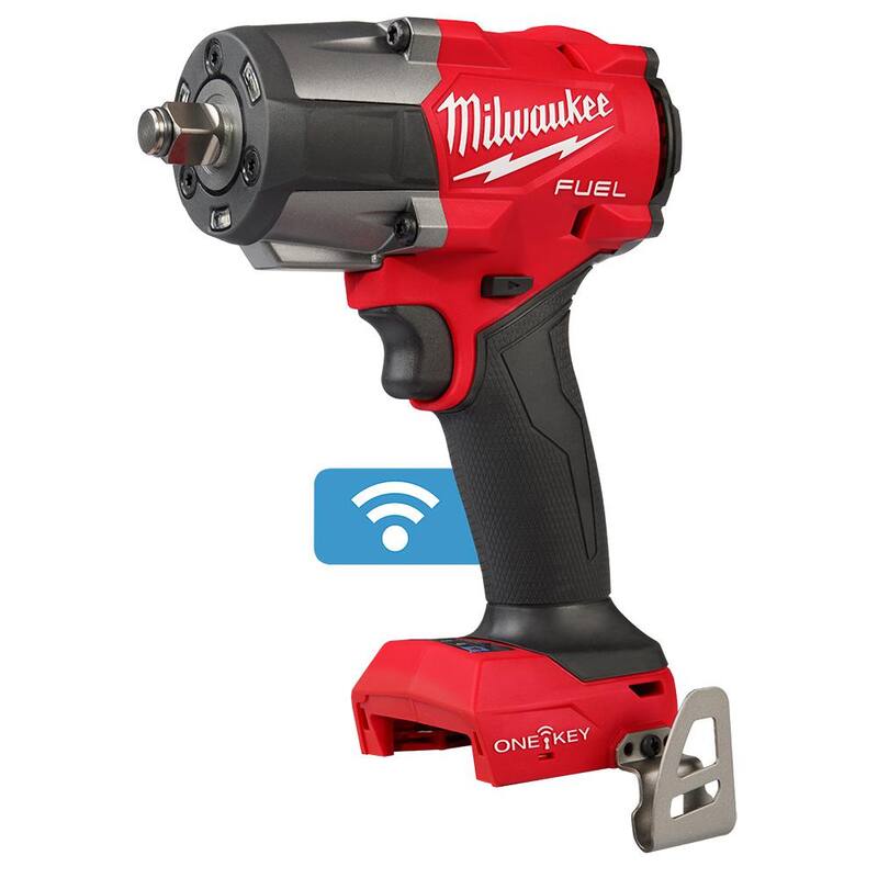 Llave de impacto inalámbrica Milwaukee M18 FUEL de 18 voltios con tecnología de iones de litio sin escobillas de 1/2 pulgadas con control de torque medio (solo la herramienta) - 3062-20