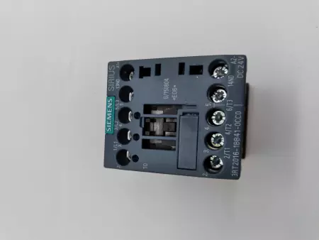 Siemens Contactor 3RT2016-1BB41-0CC0