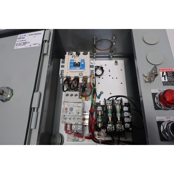 Interruptor de desconexión fusible Eaton Cutler-Hammer de 3P 480VCA, ECN0712CJA - ECN0712CJA