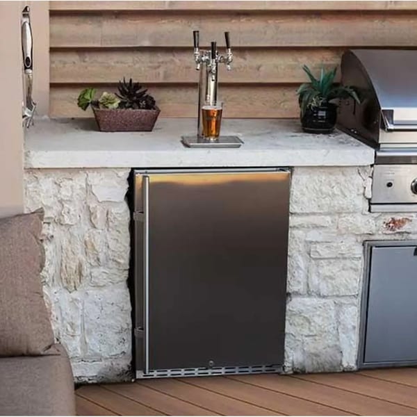 Edgestar 24 Inch Wide Outdoor Triple Tap Kegerator for Full Size Kegs with Electronic Control Panel - KC7000SSODTRIP