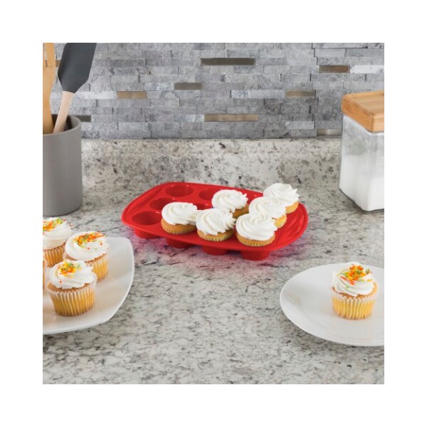 Hastings Home 18-piece Silicone Bakeware Set with Cupcake Molds, Muffin Pan, Cookie Sheet, Bundt, Baking Supplies - 487639JTW
