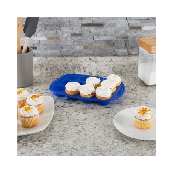 Hastings Home 18-piece Silicone Bakeware Set with Cupcake Molds, Muffin Pan, Cookie Sheet, Bundt, Baking Supplies - 793114VUC