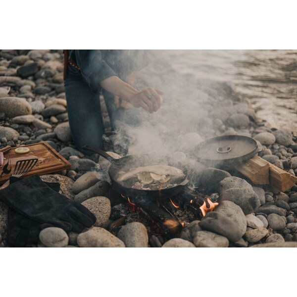 Barebones Living Barebones All-in-One Cast Iron Skillet, 12in - CKW-318