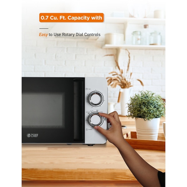 Commercial Chef 0.7 cu ft. 700 - Watt Countertop Microwave Oven, White - CHM7DWD