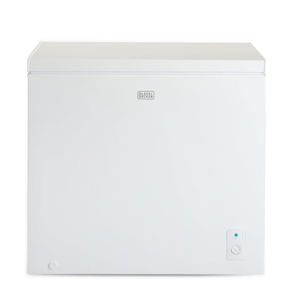 Black & Decker 7.0 Cu. Ft. Chest Freezer, Holds up to 245 Lbs. of Frozen Food with Organizer Basket - BCFK706