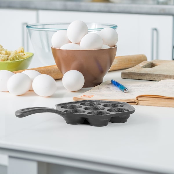 Commercial Chef Cast Iron Danish Aebleskiver Pan, Makes 7 Pancake Balls - CHCI4105