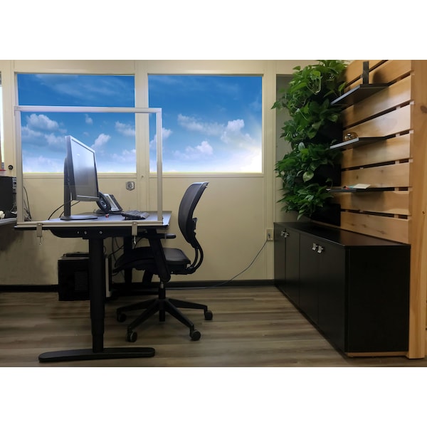Ghent Desktop Plastic Protection Screen & Divider, 24"H x 29"W, Clear - DPSC2429-A