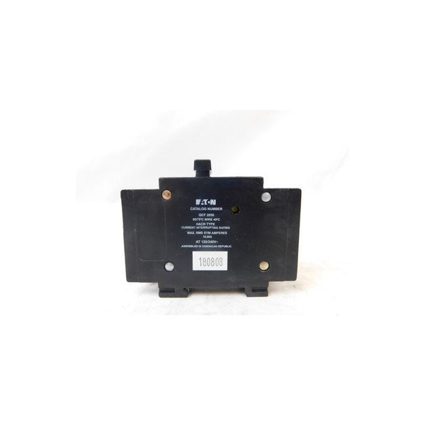 Eaton QUICKLAG TYPE QCF 1/2-INCH INDUSTRIAL THERMAL-MAGNETIC CIRCUIT BREAKER, IND - QCF2050