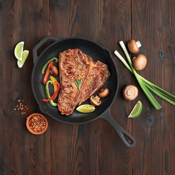 The Rock By Starfrit THE ROCK by Starfrit Cast Iron Skillet (10-Inch) - 032223-002-0000