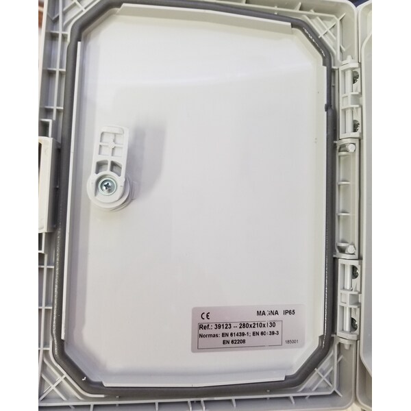 Famatel Polycarbonate Electrical Enclosures, 8.27 in H, 5-1/8 in D, 11 in W, NEMA 4X - 39123UL