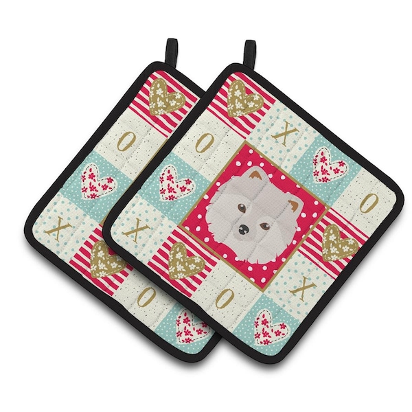 Carolines Treasures 7.5 x 7.5 in. Japanese Spitz Love Pair of Pot Holders - CK5210PTHD