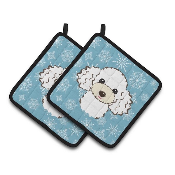 Carolines Treasures Snowflake White Poodle Pair of Pot Holders, 7.5 x 3 x 7.5 in. - BB1691PTHD