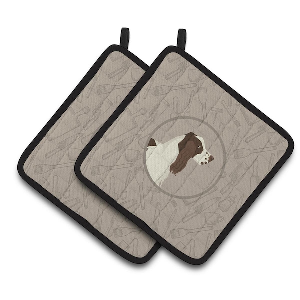 Carolines Treasures English Springer Spaniel In the Kitchen Pair of Pot Holders - CK2184PTHD