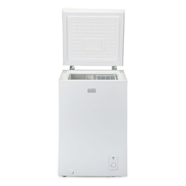 Black & Decker 3.5 Cu. Ft. Chest Freezer, Holds up to 122 Lbs. of Frozen Food with Organizer Basket - BCFK356