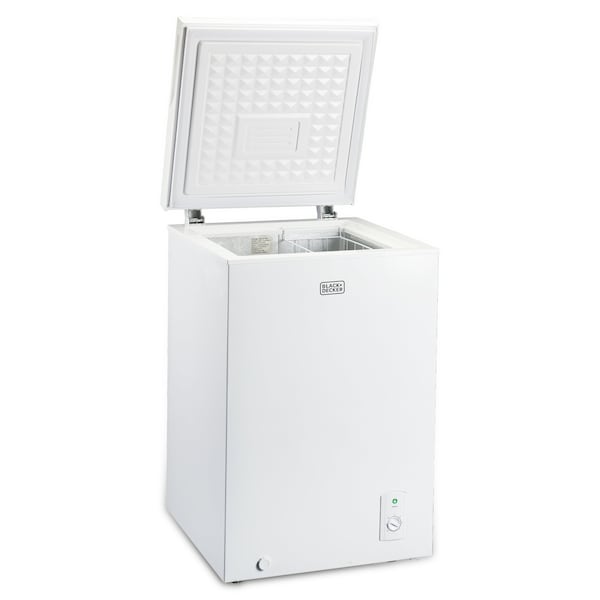 Black & Decker 3.5 Cu. Ft. Chest Freezer, Holds up to 122 Lbs. of Frozen Food with Organizer Basket - BCFK356
