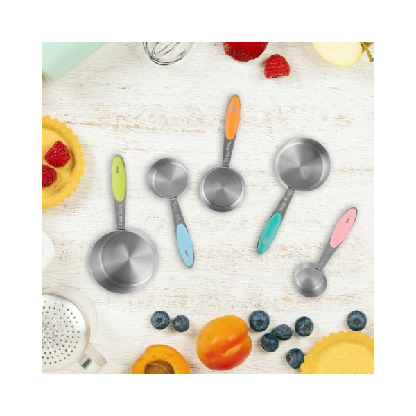 Hastings Home 5-piece Measuring Cups Set Stainless Steel with Colored Silicone Handles and Metal Ring Hanger - 131914MHM