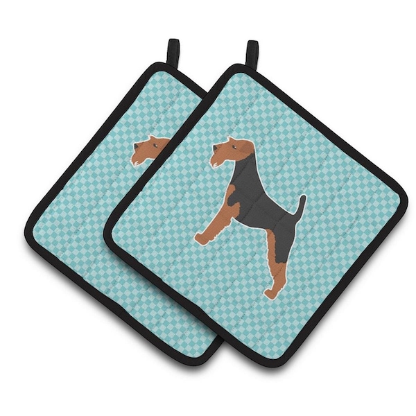 Carolines Treasures Airedale Terrier Checkerboard Blue Pair of Pot Holders - BB3757PTHD