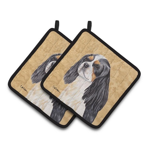 Carolines Treasures Cavalier Spaniel Wipe Your Paws Pair of Pot Holders, 7.5 x 3 x 7.5 in. - SC9120PTHD