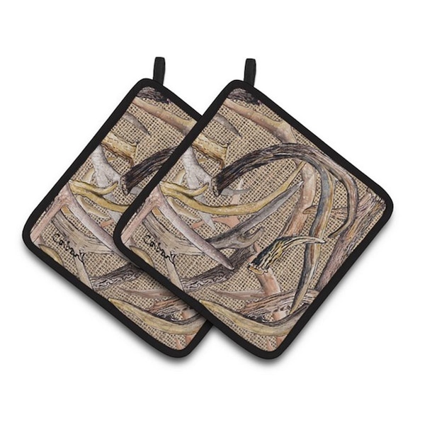 Carolines Treasures Deer Horns Pair of Pot Holders, 7.5 x 3 x 7.5 in. - 8732PTHD
