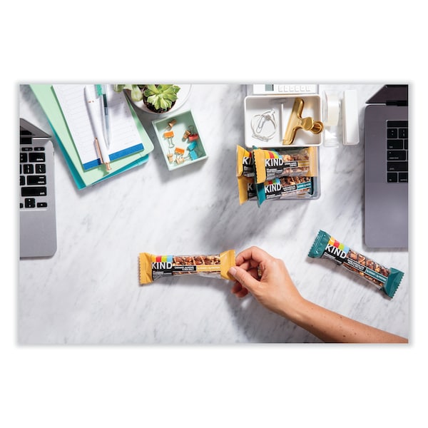 Barra de KIND Nuts/Spices, Chocolate Mocha Almond, 12 piezas - 18554